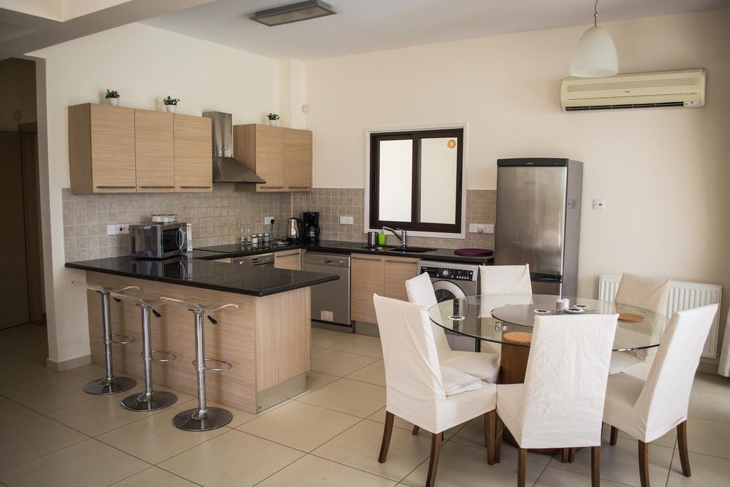 Villa Hera Agios Theodoros Quarto foto
